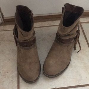 Women’s boots
